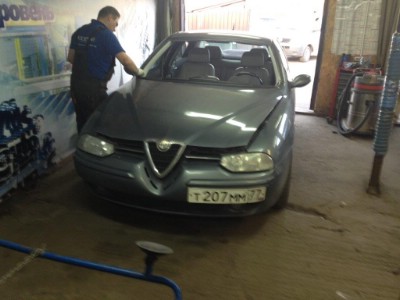 Установка лобового стекла Alfa Romeo 147 2000-