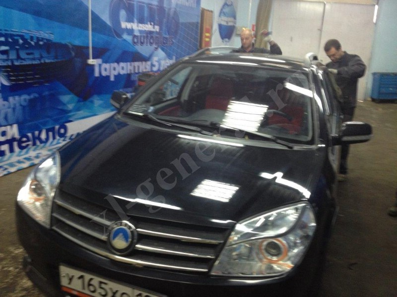 Автостекла Geely