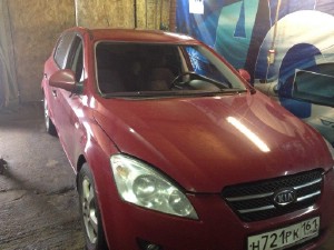 Установка лобового стекла Kia-Ceed-ХБ2006