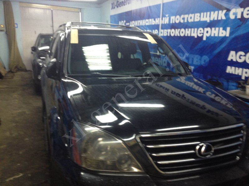 Установка лобового стекла Lexus-GX470-35D 2003-2009 Установка лобового стекла Lexus-GX470-35D 2003-2009
