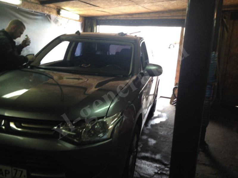 Лобовое стекло Mitsubishi Outlen 2013 Лобовое стекло Mitsubishi Outlen 2013