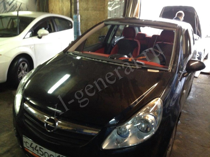 Установка лобового стекла Opel-Corsa D 2007 Установка лобового стекла Opel-Corsa D 2007
