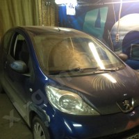 Установка автостекла Peugeot 107