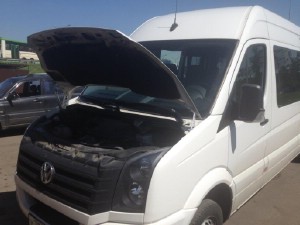 Установка лобового стекла Volkswagen Crafter 2006-