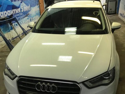 Установка автостекла Audi A3 -