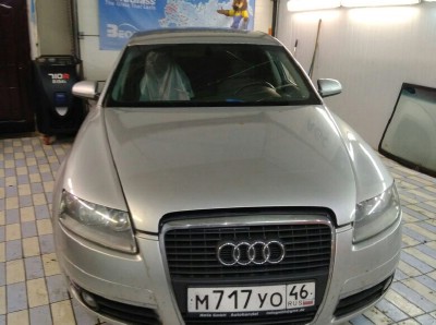 Установка лобового стекла Audi A6 -