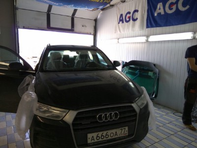 Установка лобового стекла AUDI Q3 RANGER 5D 2011-2015