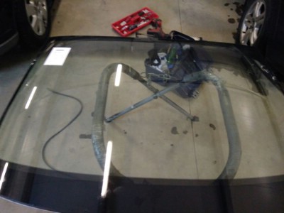 Установка лабового стекла Audi Q7 2006-2015