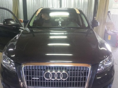 Установка автостекла Audi Q7 2011-