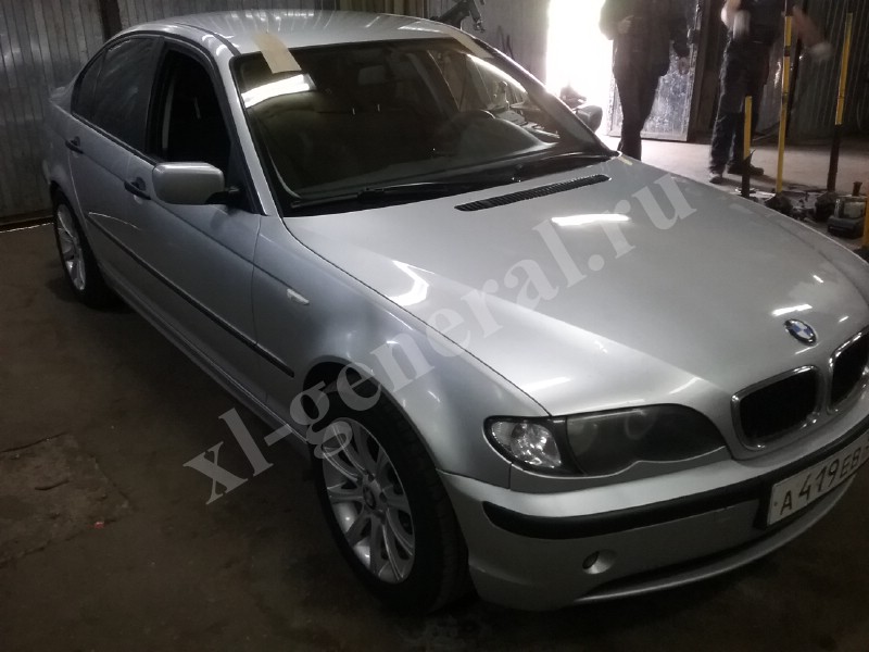 Лобовое стекло BMW 3 SERIES (E46) СД 1998-2005