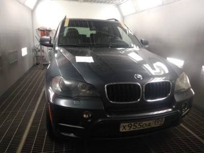 Установка лобового стекла BMW E70X5 Series (E70) 2006-