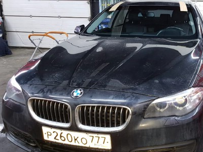 Установка бокового стекла BMW F10 2012-