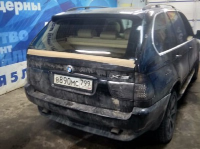 Установка кузовного BMW X5 E53 2000-2006