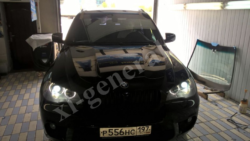 Лобовое стекло BMW X5 (E70) 2008-2013