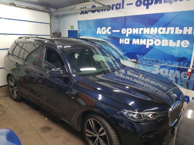 УУстановка лобового стекла BMW X5 (F15) 2013-