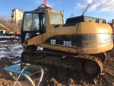 Установка нижнего стекла Caterpillar 319 D -