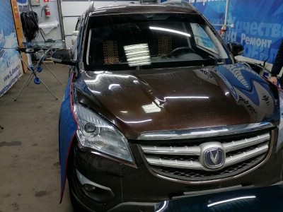 Установка лобового стекла Changan CS35 Ranger 5D 2015-