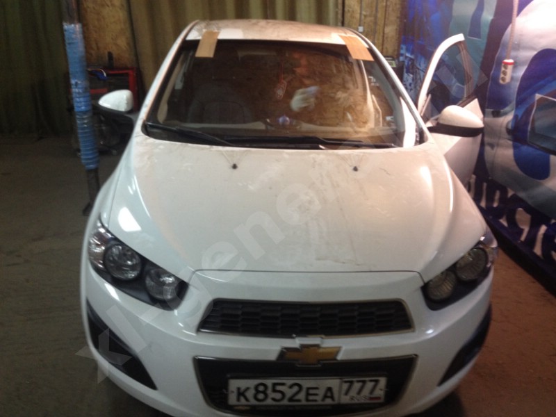 Лобовое стекло Chevrolet Aveo 11