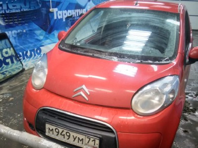 Установка лобового стекла CITROEN C1 2005-