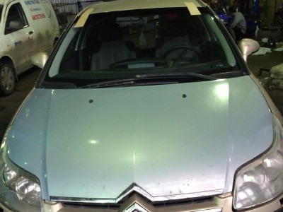 Установка лобового стекла Citroen C4 2004-2009