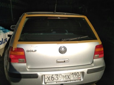 Установка лобового стекла GOLF IV -