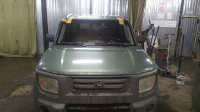 Установка лобового стекла Honda Element 2003-