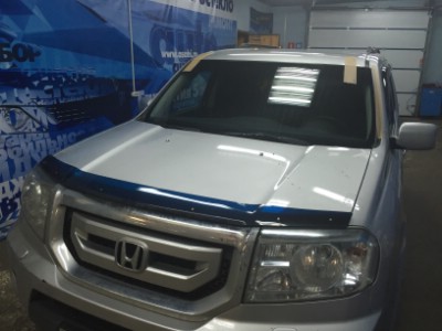 Установка лобового стекла HONDA PILOT 2008-