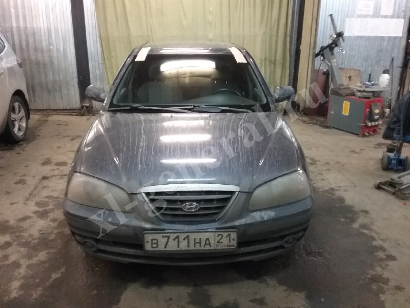 Лобовое стекло Hyundai Elantra 2000-2006