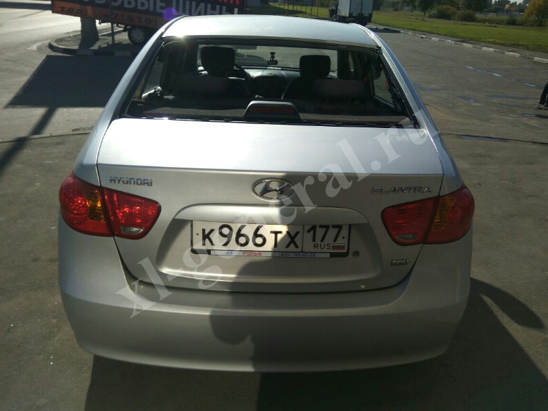 Установка автостекла на Hyundai Elantra 4D SED 2007-2010