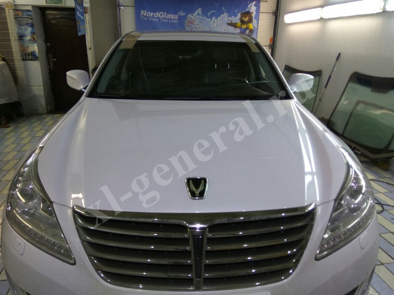 Лобовое стекло HYUNDAI EQUUS SED 4D 2010-