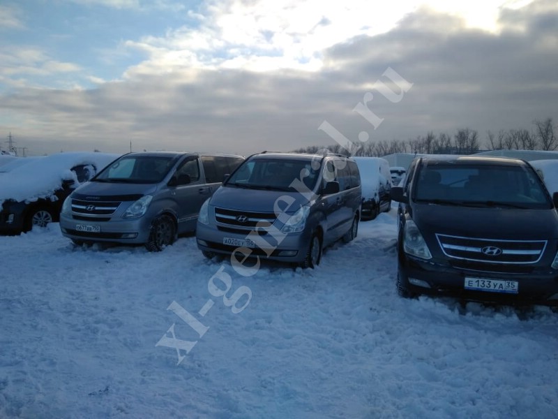 Лобовое стекло Hyundai H1 Grand Starex