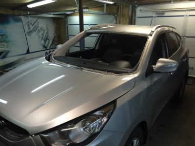 Установка лобового стекла HYUNDAI iX 35 5D 2009-