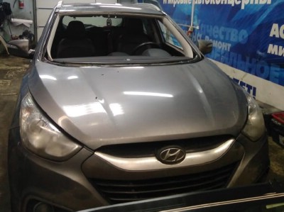 Установка лобового стекла Hyundai IX 35 5D 2013-2015