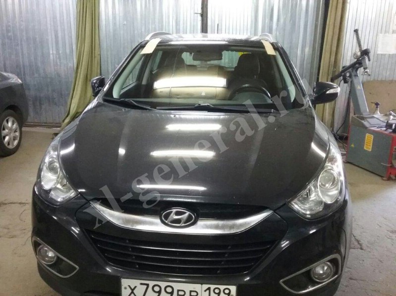 Лобовое стекло Hyundai IX35 -