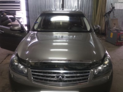 Установка лобового стекла Infiniti M45 2005-2010