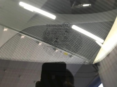 Установка лобового стекла Infiniti QX70 2013-