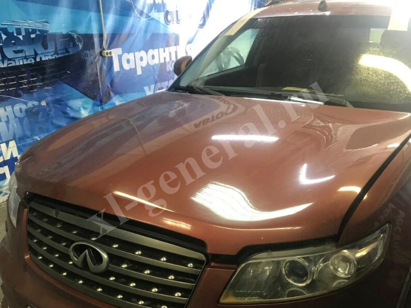 Лобовое стекло Infiniti FX35 2003-