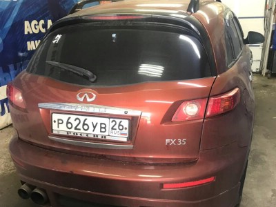 Установка лобового стекла Infiniti FX35 2003-