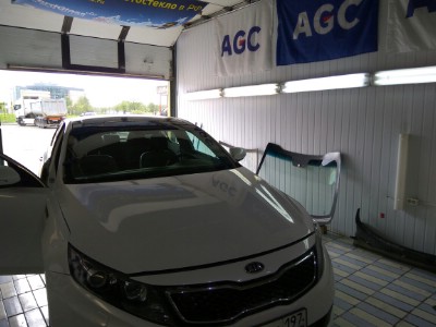 Установка лобового стекла KIA OPTIMA 4D SED 2012-2016