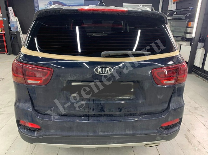 Установка заднего стекла Kia Sorento Prime 5D 2015-