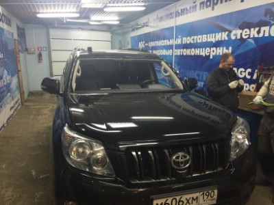 Установка лобового стекла Landcruiser PRADO (150) Ranger 35DLEXUS GX460 (J15) -