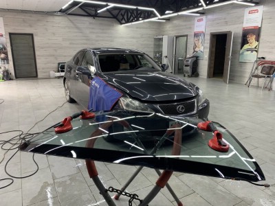 Установка автостекла на Lexus