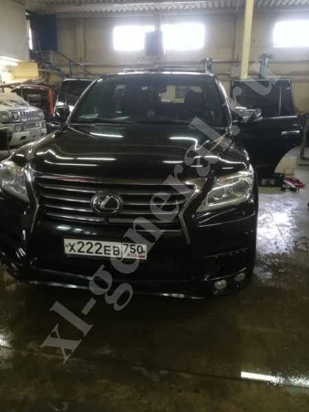 Лобовое стекло LEXUS LX570 2007-