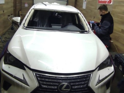 Установка лобового стекла Lexus RX 5D Ranger 2015-