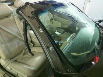 Установка лобового стекла LEXUS SC430 2D CAB 2001-2010