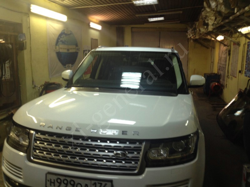 Лобовое стекло Range Rover