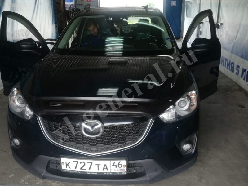 Установка лобового стекла Mazda CX-5 2012-