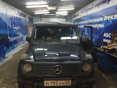 Установка лобового стекла MERCEDES G (W463) GELANDEWAGEN -