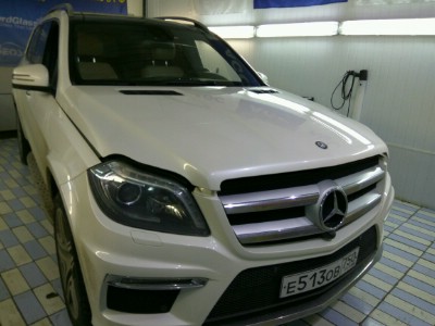 Установка лобового стекла MERCEDES ML W166 (M-CLASS)(GL-CLASS) 2011-2015