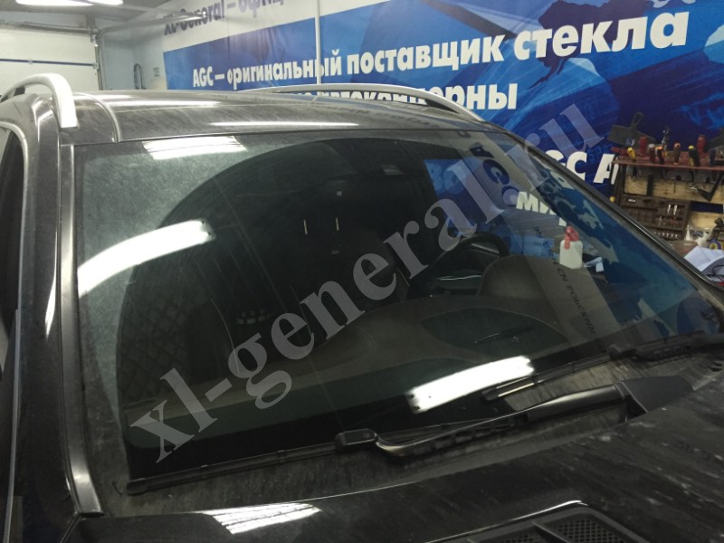 Лобовое стекло MERCEDES ML (M-CLASS) (W164) 2005-